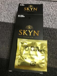 コンドームSKYN