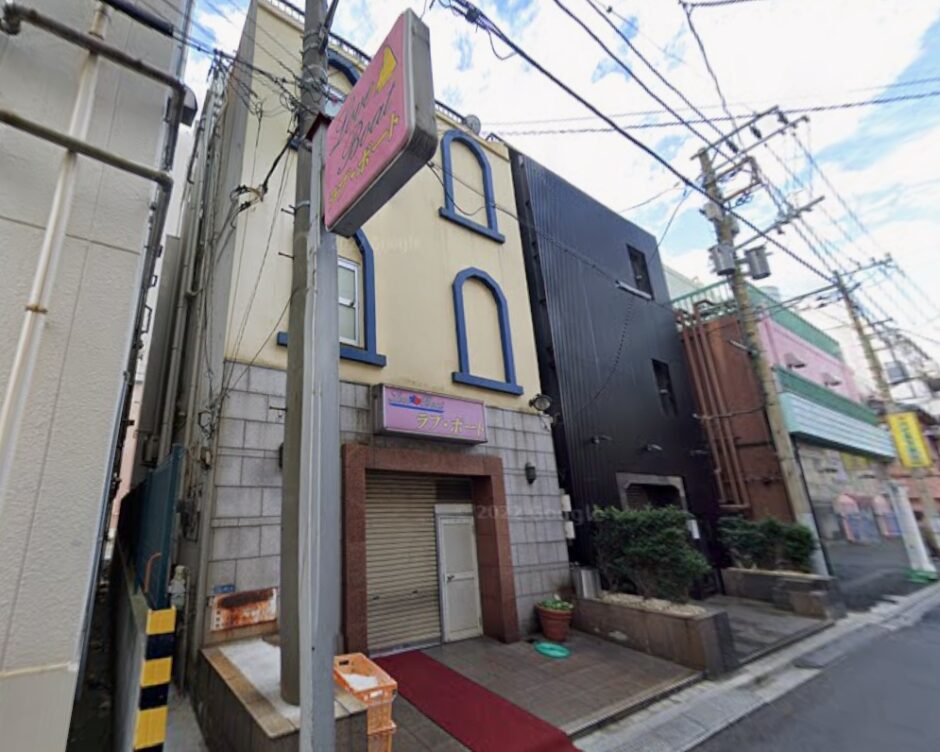 ラブボート外観